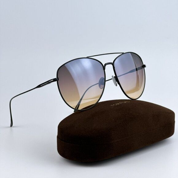 NEW Tom Ford FT0784/S Milla 01C Black Gradient Mirror Pilot Unisex Sunglasses - Picture 3 of 13